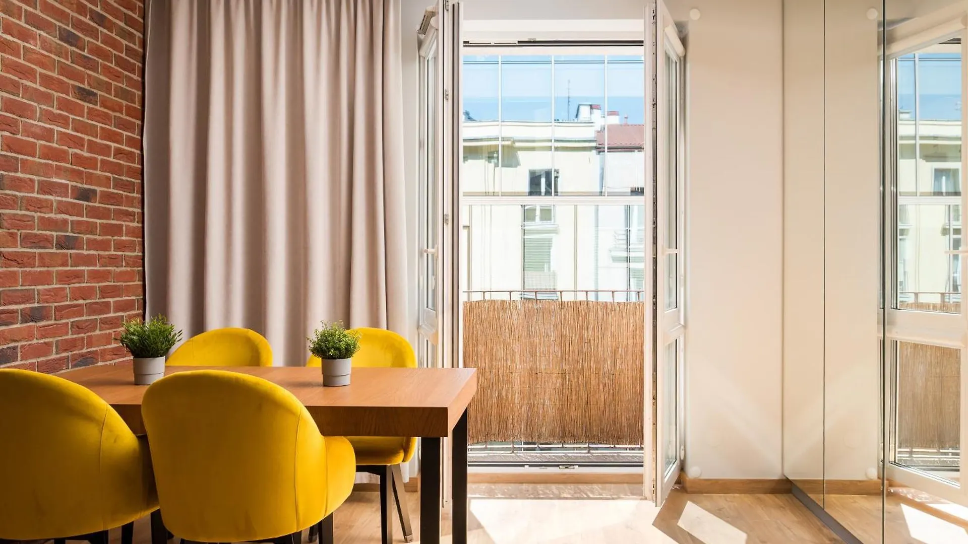 Wilcza Design Spot Apartment Warszawa 0*,